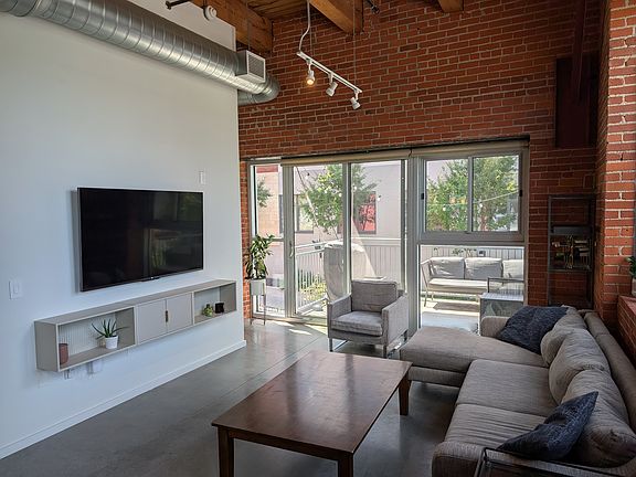 2nd image of 136 Main St APT 201