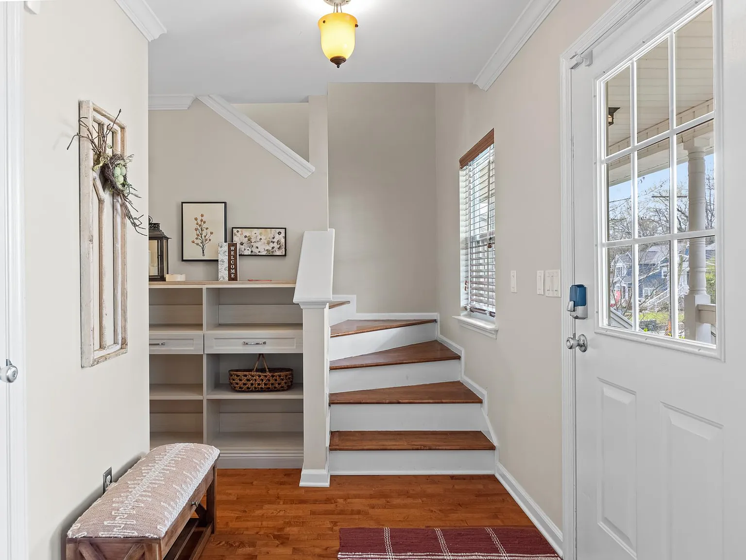 3 bed, 1925 sqft, $4,300 — Photo 3