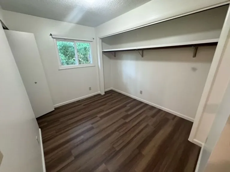 1610 Indian Woods Dr — Photo 11