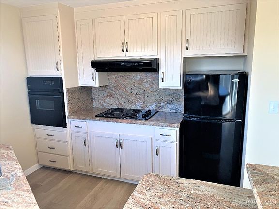 4th image of 725 Corbett Ave APT 11