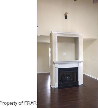 3rd image of 142 Eisenhower Dr