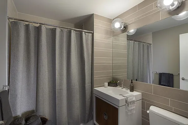 Rented by Gotham Organization | media 47