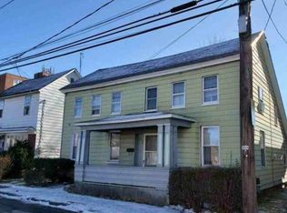 26 7th Ave, Carbondale, PA 18407