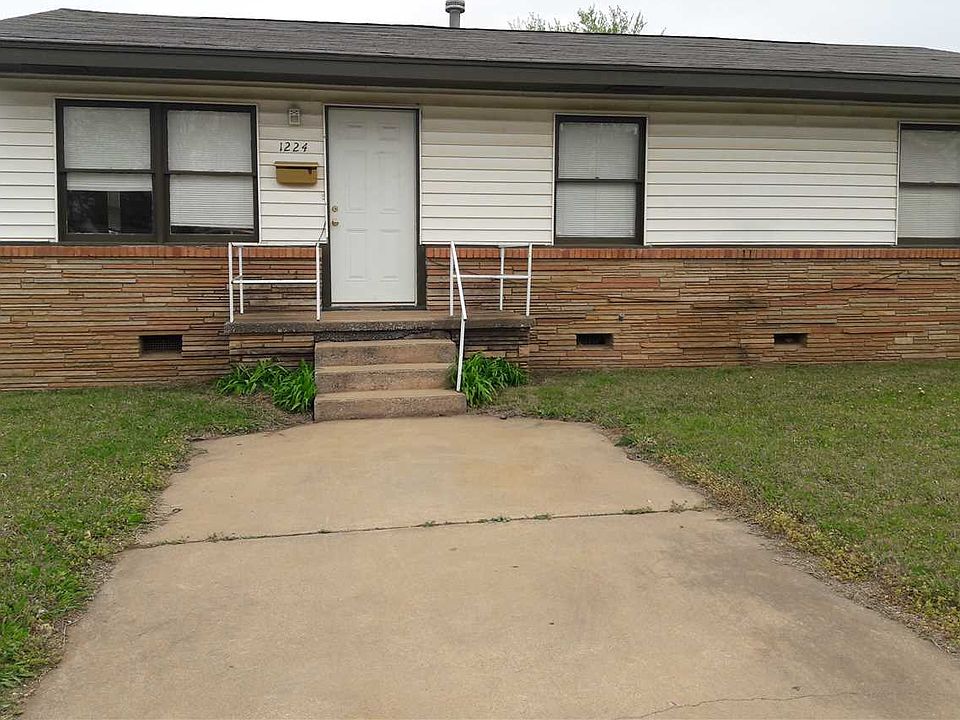 2nd image of 1224 E 4th Ave