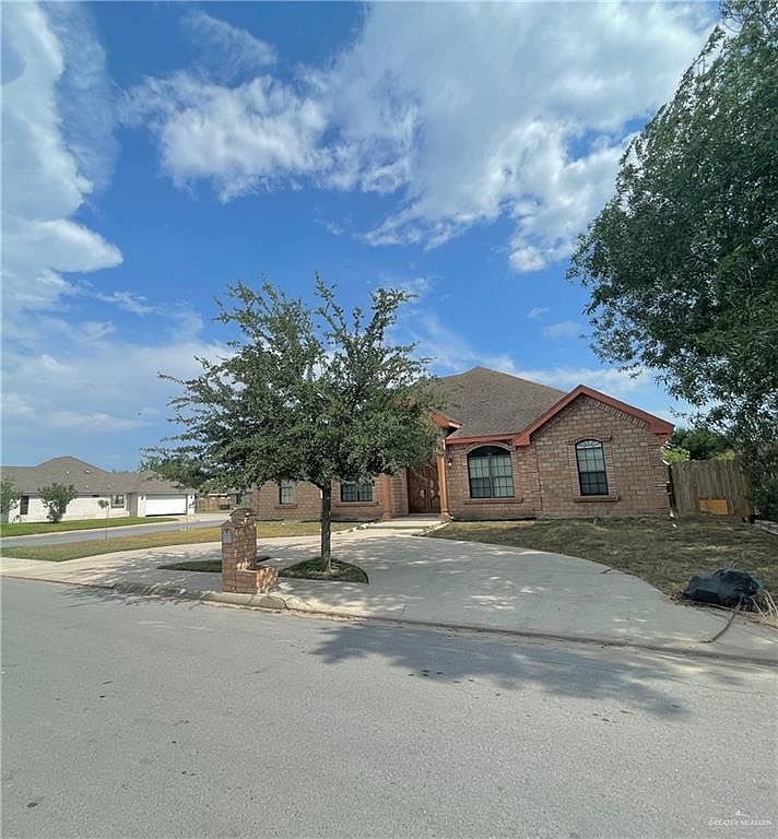 1211 E Bugambilia Ave, Hidalgo, TX 78557 | Zillow