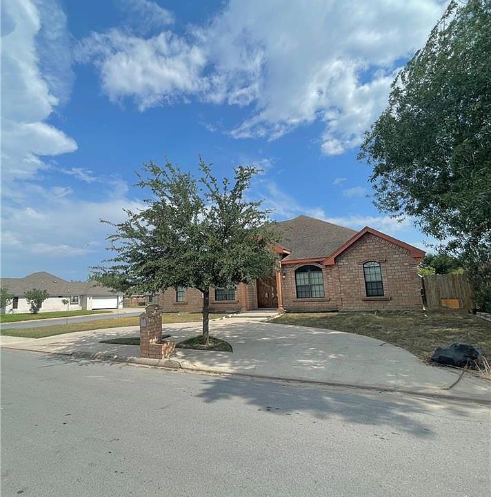 1211 E Bugambilia Ave, Hidalgo, TX 78557 Zillow