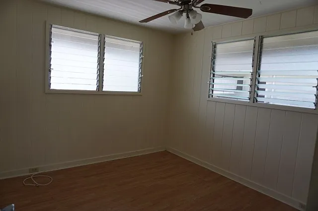 2123 Waiola St — Photo 2