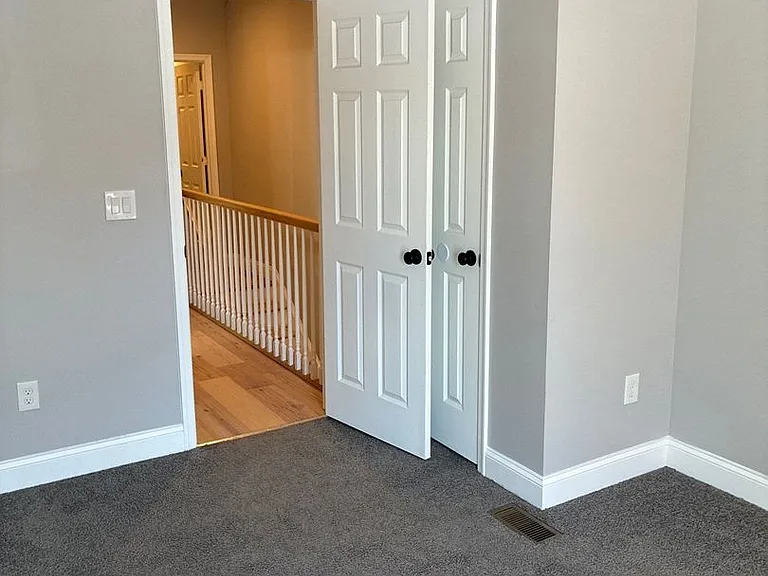 1403 Race St — Photo 6