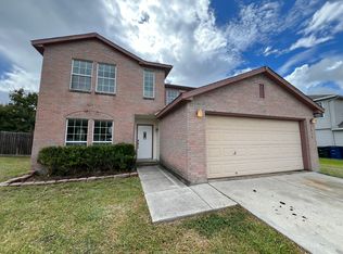 2038 Castleberry Rdg, New Braunfels, TX 78130