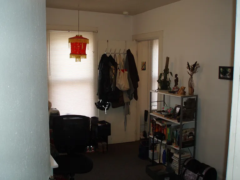 521 State St — Photo 24