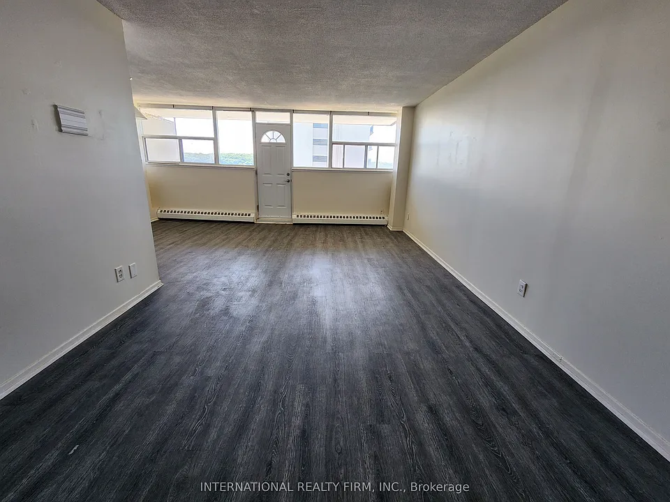 215 Glenridge Ave #1102