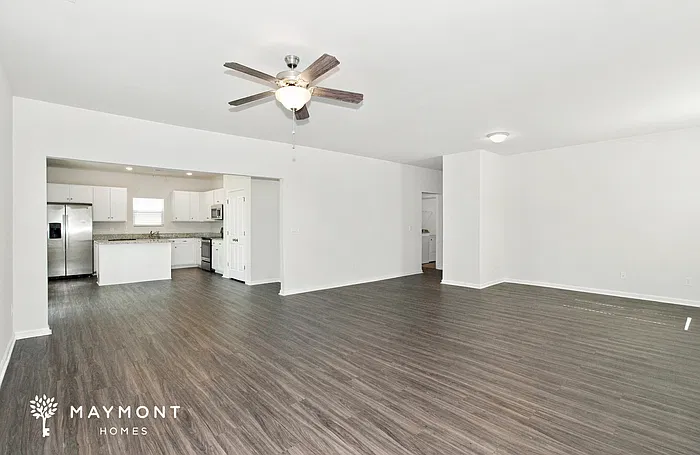 3 bed, 2.0 bath, 1665 sqft, $2,199 — Photo 4
