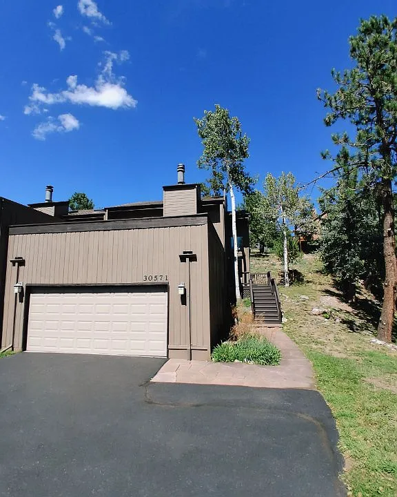 30571 Sun Creek Dr