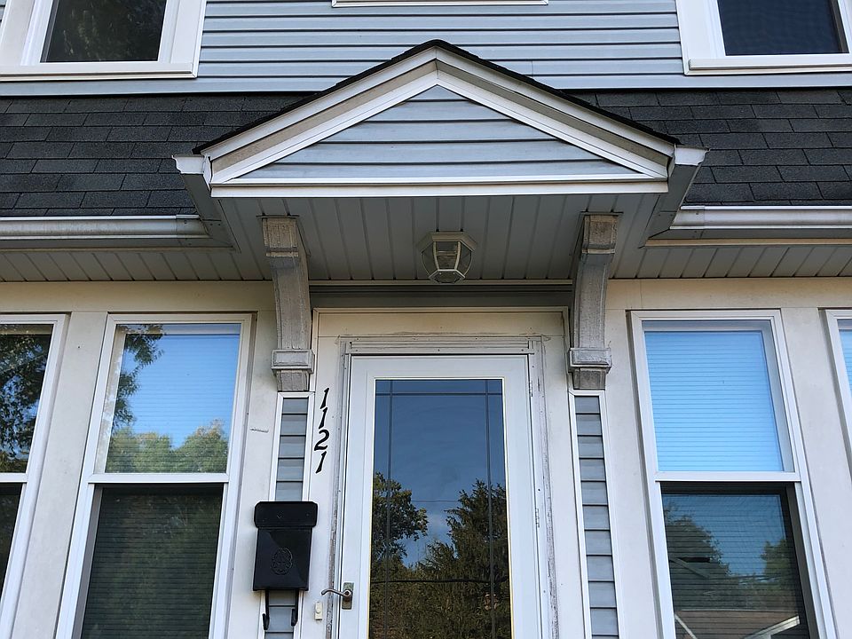 1st image of 1121 Hickory Rd