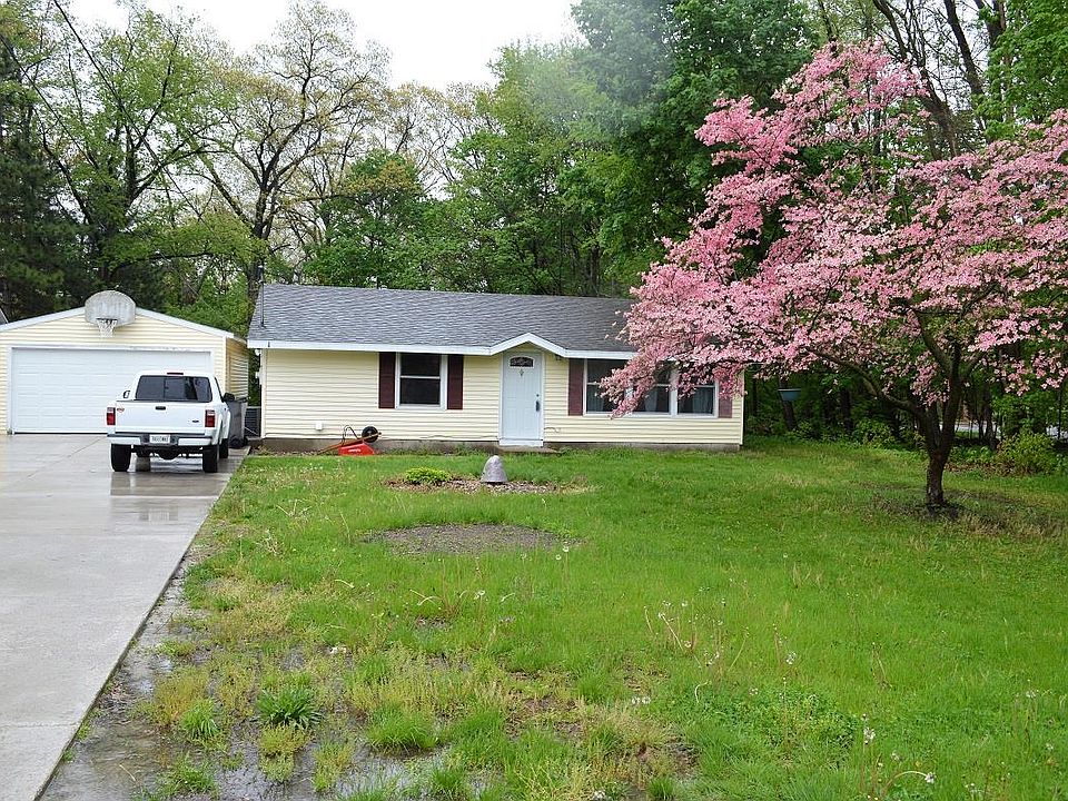1st image of 54428 Silver St