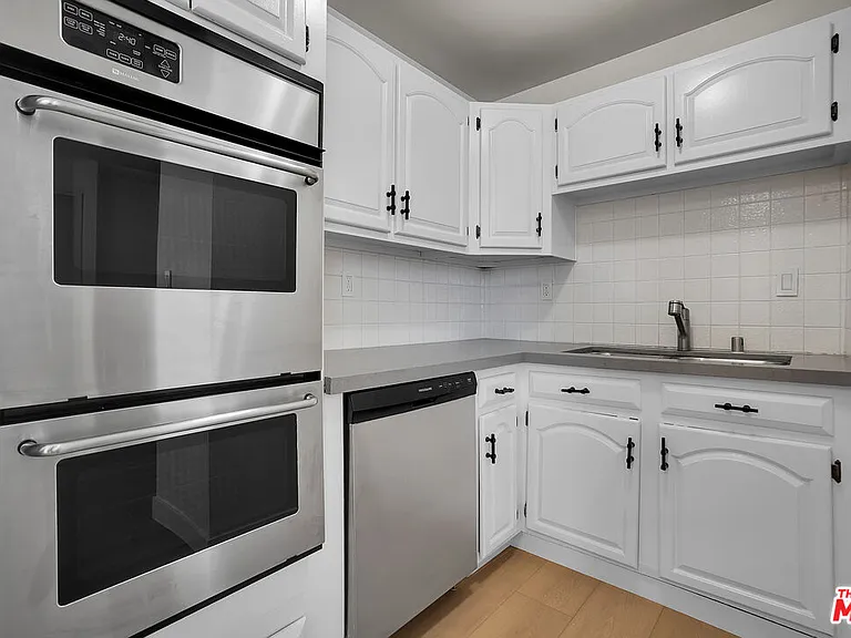 17352 W Sunset Blvd #606 — Photo 15