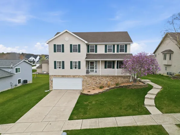 340 W 126th Pl, Crown Point, IN 46307