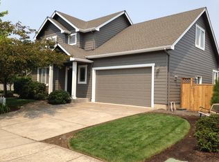 1135 Regency Dr, Eugene, OR 97401