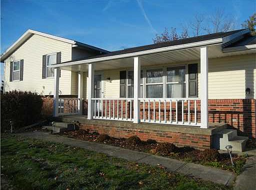 4th image of 2807 Country Squire Dr