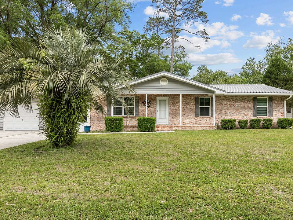 1st image of 233 SE Sandia Way