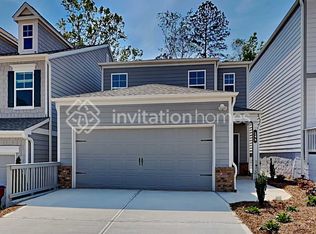 195 Webster Cir, Canton, GA 30115