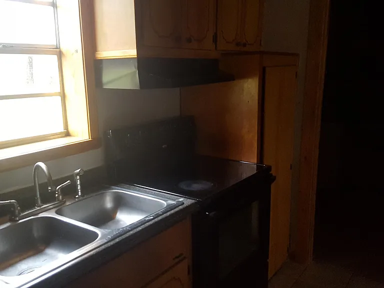 9873 Highway 352 — Photo 10