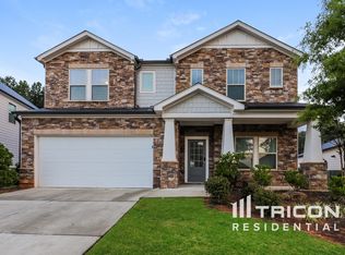 2203 Bridgewater Pass, Hampton, GA 30228