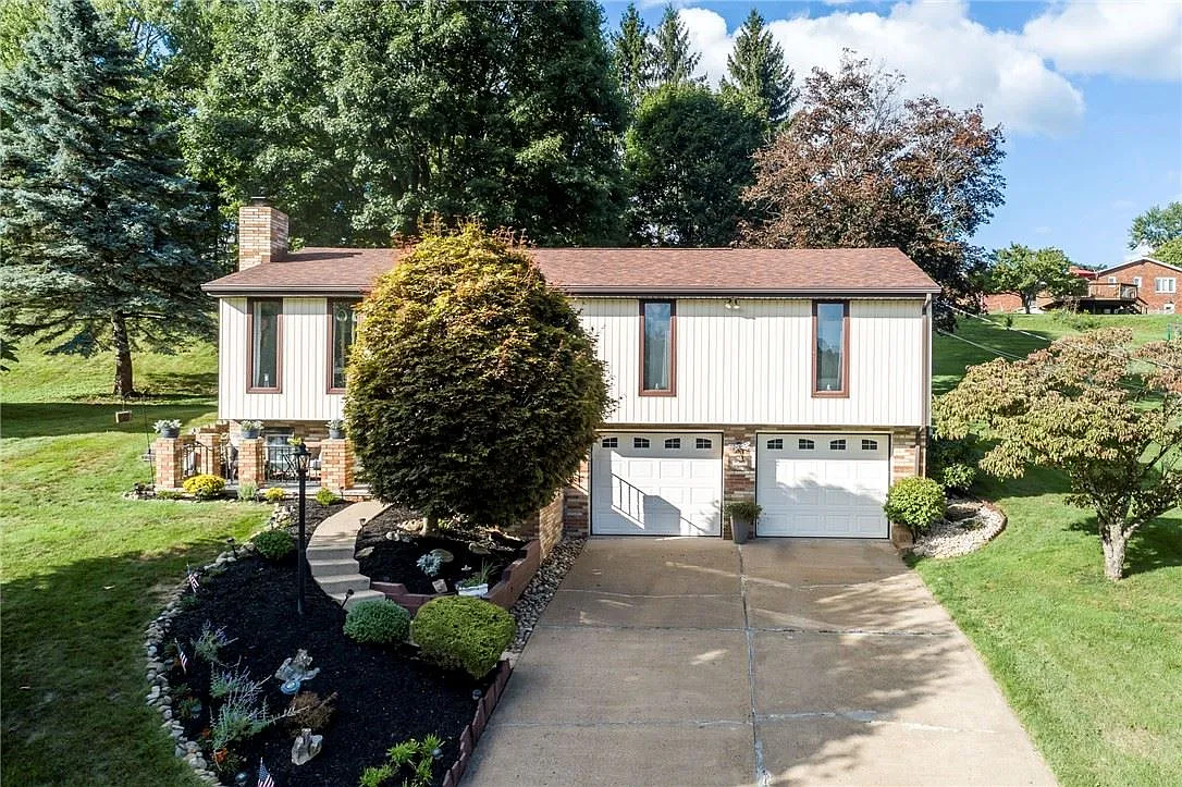 45 Eastwood Ln photo 1
