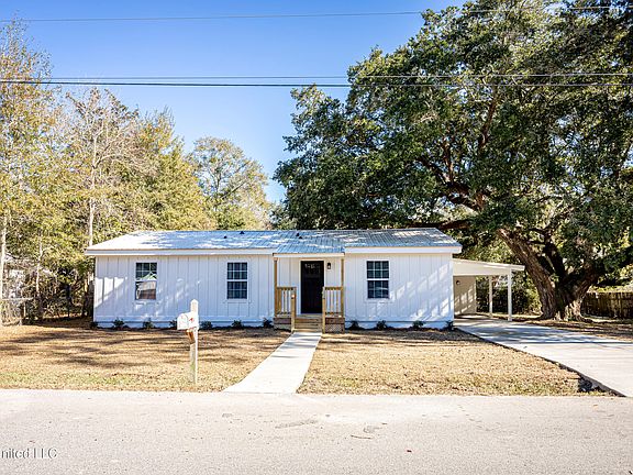2nd image of 214 Simon Blvd
