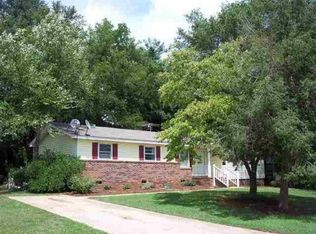 106 Benwood Dr, Simpsonville, SC 29680