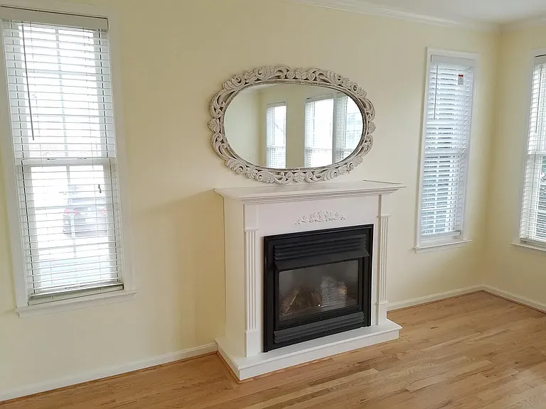 9669 Potters Hill Cir — Photo 4