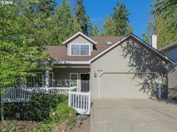 8714 SW 49th Ave, Portland, OR 97219