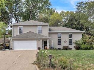 3717 Lindenwood St, Sioux City, IA 51104