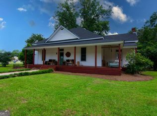 322 Fort Ln, Hamilton, GA 31811