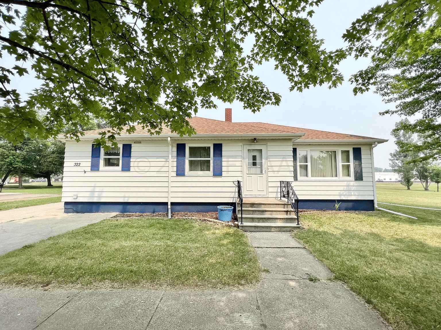 322 4th St, Grandin, ND 58038 Zillow