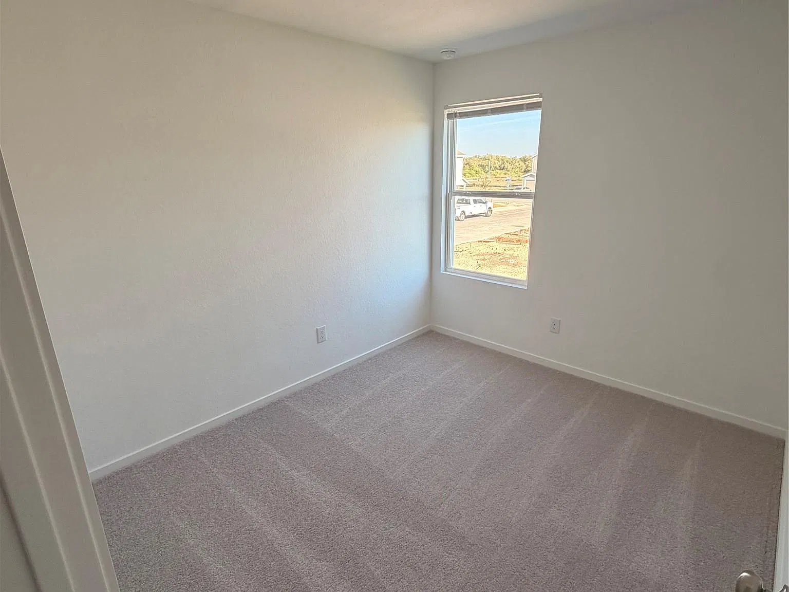 4 bed, 2.5 bath, 1535 sqft, $1,590 — Photo 4