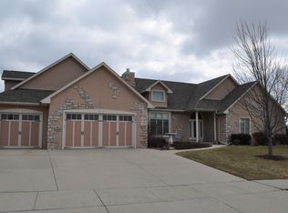 341 S Stonefield Rd, Elkhorn, WI 53121