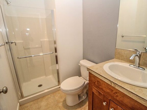 5th image of 13922 45th Dr SE