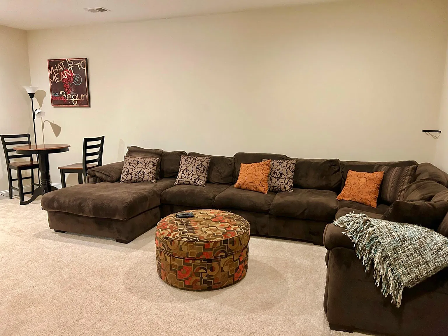 2946 Templehof Ct — Photo 4