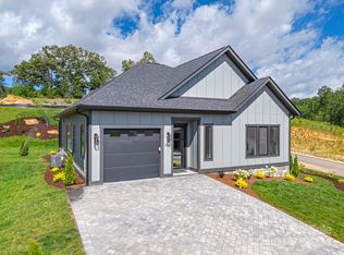 309 Avery Trail Dr #40, Arden, NC 28704