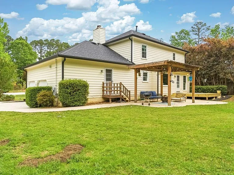109 Bowfin Bay — Photo 32