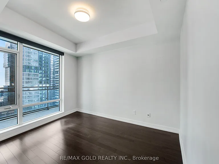 21 Widmer St #2209 — Photo 14
