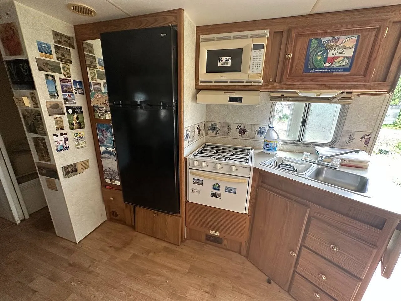 Studio, $499 — Photo 4