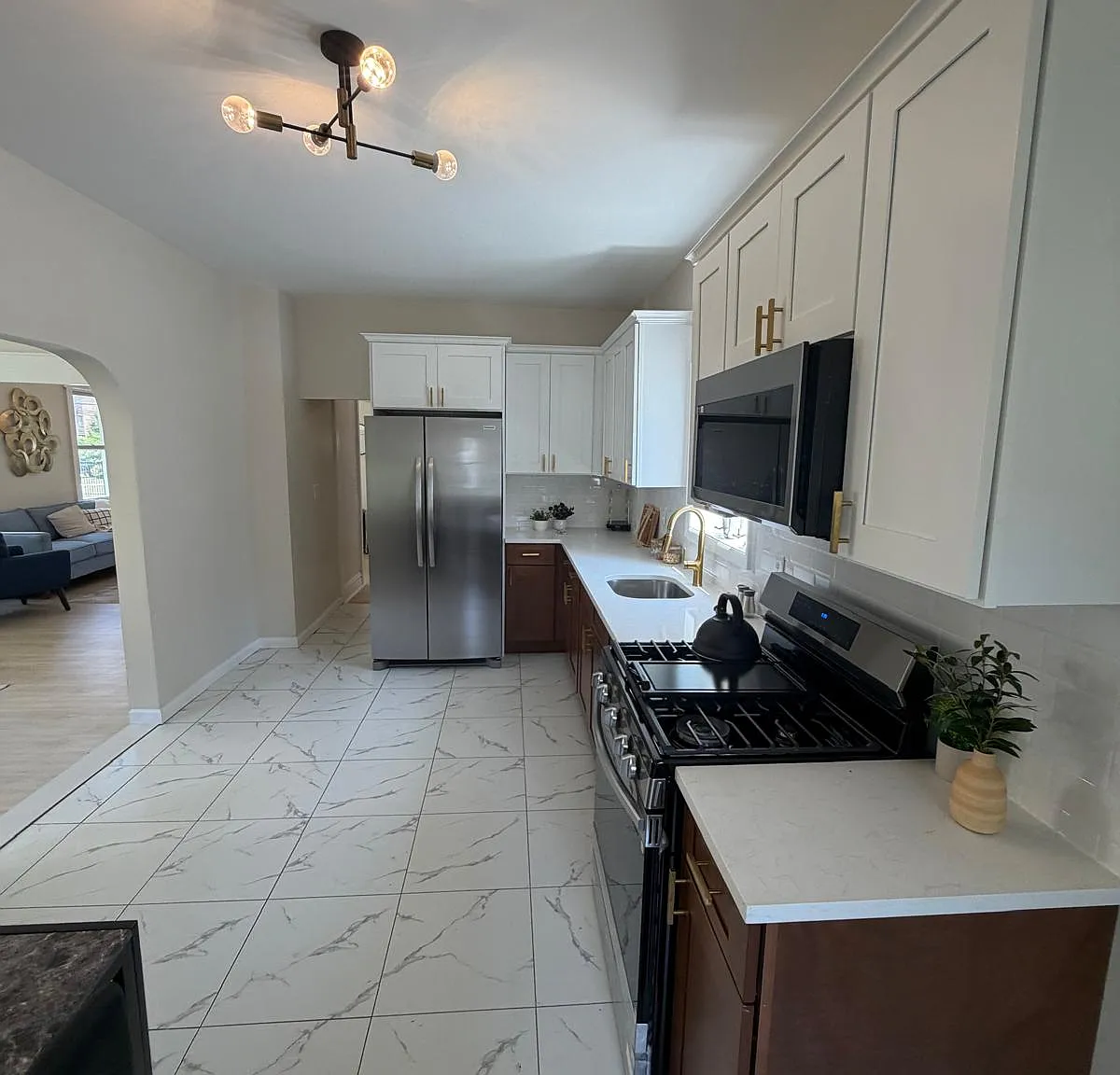 3 bed, 1600 sqft, $3,800 — Photo 2