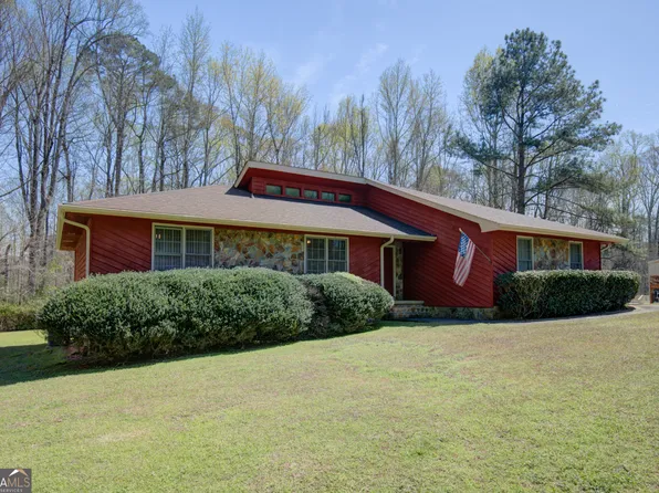 285 Merrydale Dr, Fayetteville, GA 30215