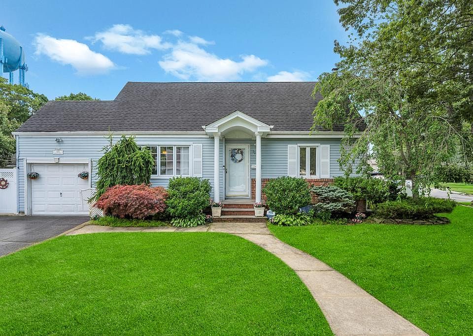 1st image of 100 Brendan Avenue