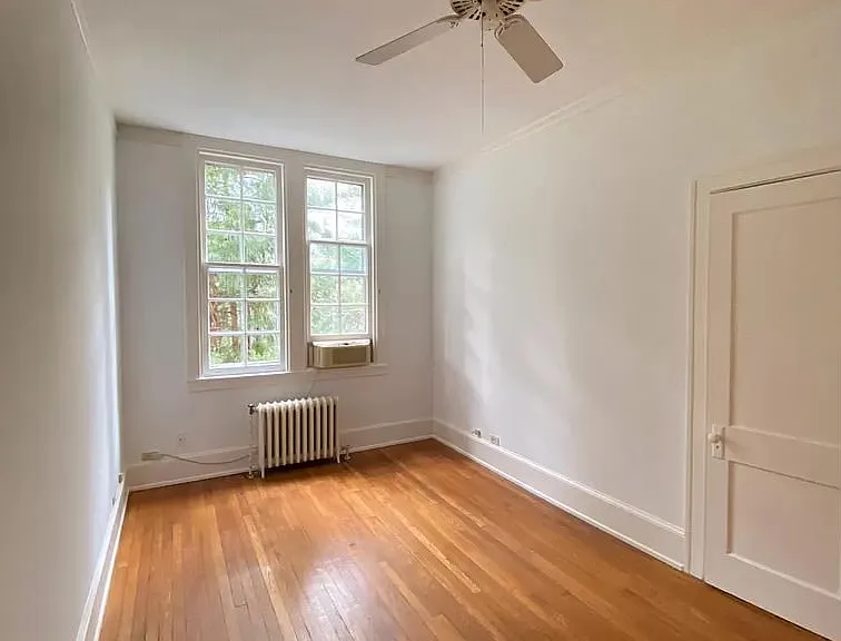 3039 Macomb St NW — Photo 2