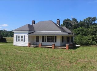 948 Parham Town Rd, Bowman, GA 30624