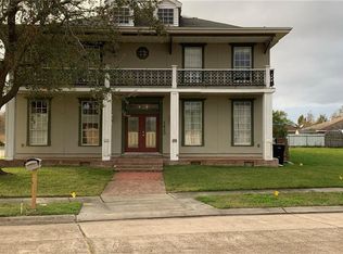 3820 Evangeline Dr, Chalmette, LA 70043