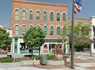 725 Massachusetts St, Lawrence, KS 66044